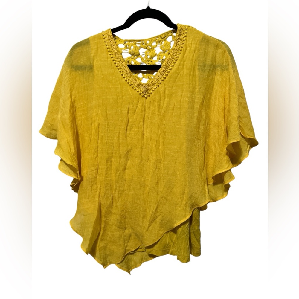 Apt 9 Yellow V Neck Blouse Crochet Back Size Medium